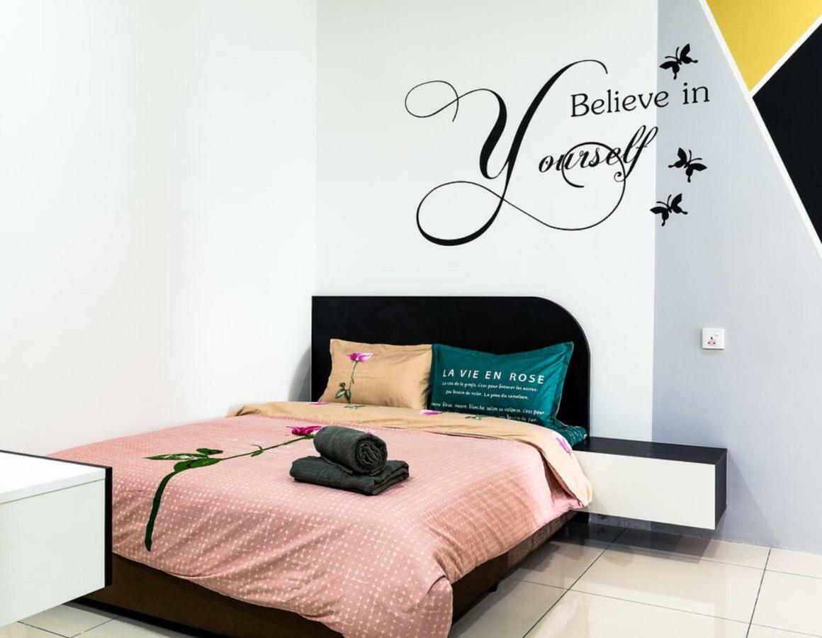 Southwest Designer Suite By D Imperio Homestay Penang Bayan Lepas Bagian luar foto